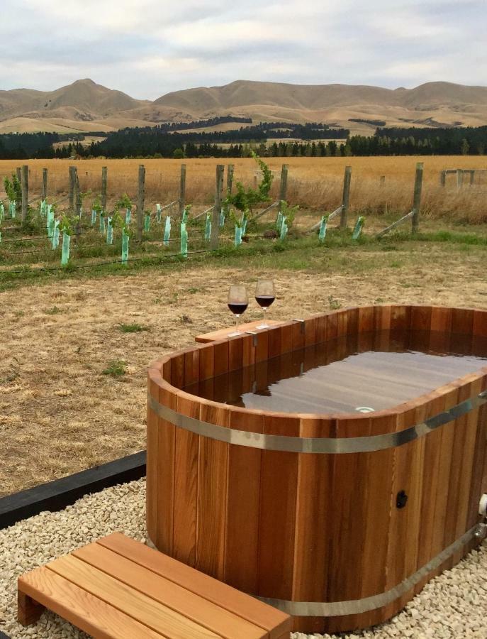 Waipara Romantic Vineyard Getaway מראה חיצוני תמונה